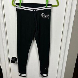 Victoria Secret Pink Yoga varsity trim sequin logo leggings.  Size XS